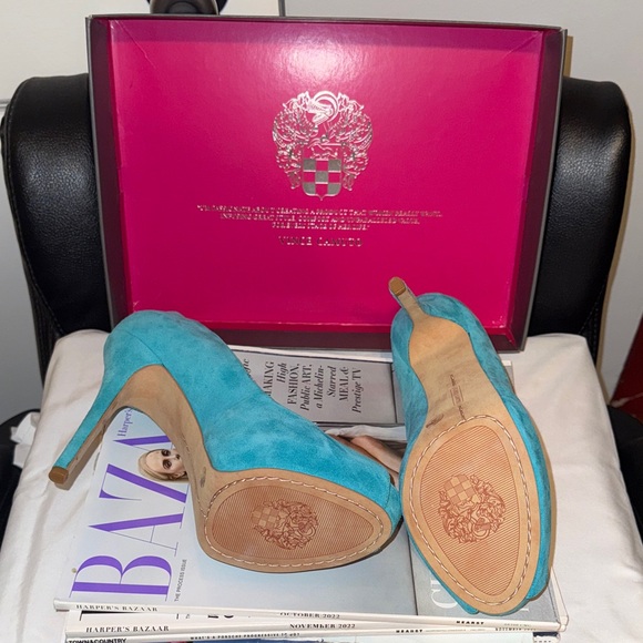 Vince Camuto Turquoise Peep-Toe Heels - Picture 9 of 12